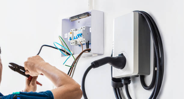 Best Affordable Electrician  in Robins, IA